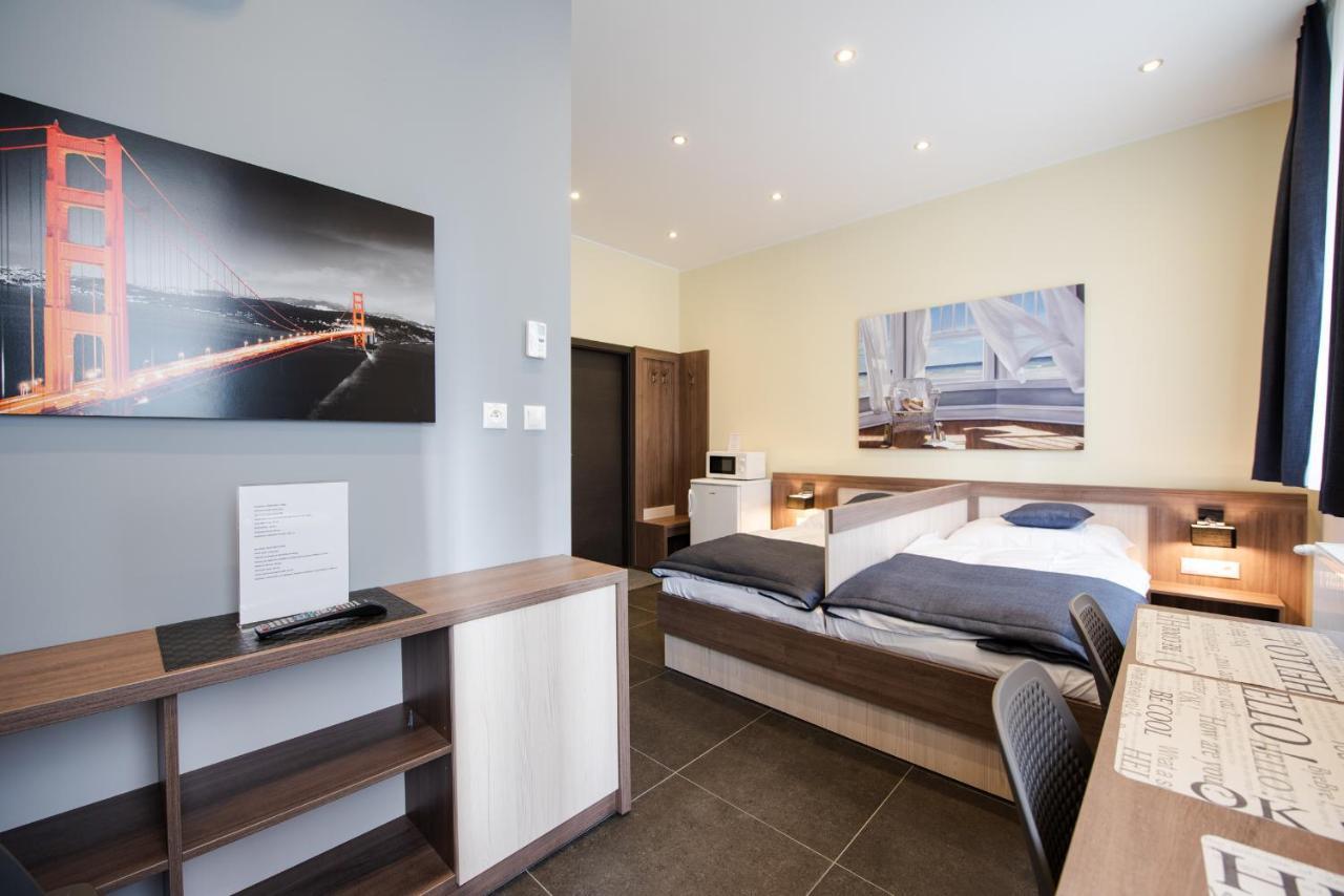 ברטיסלאבה Apartments Danube מראה חיצוני תמונה